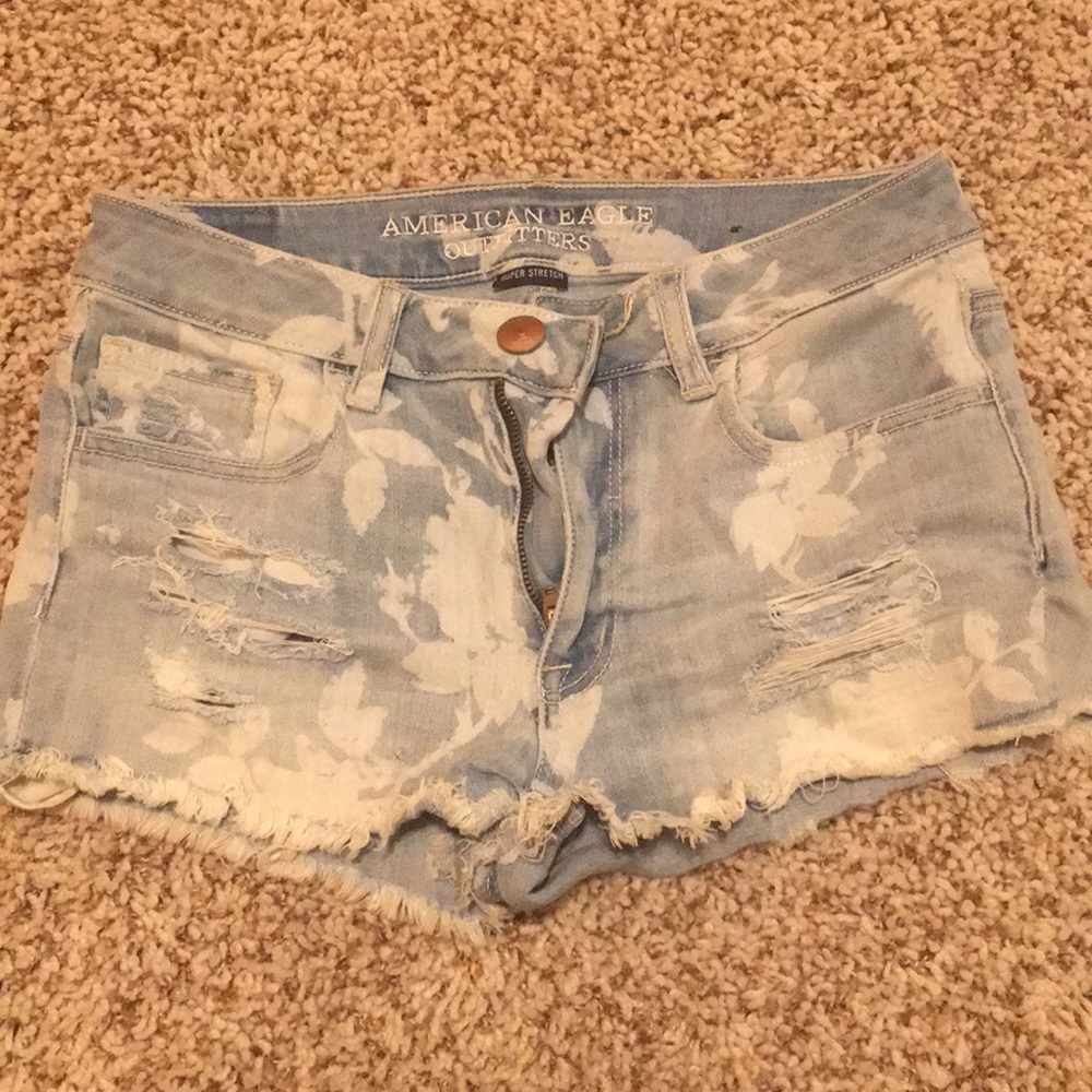 American Eagle stretch shorts